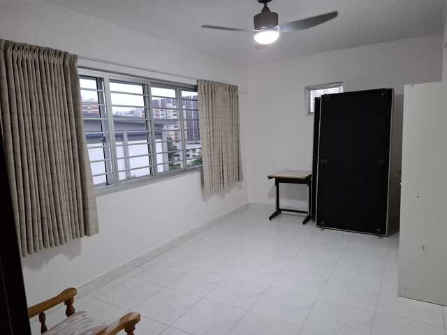 Looking for a quiet, clean and comfortable place to stay?