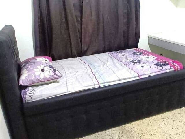 Common Room for Rent at Blk 3 Everton Park, Near to Outram Park MRT! no agent fee