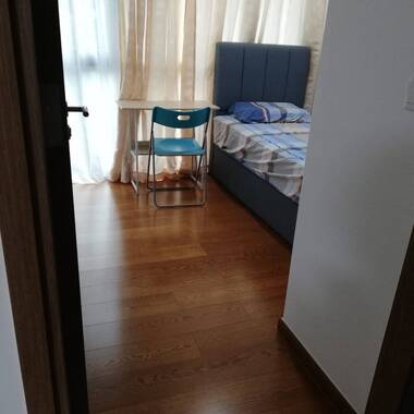 Common room at Kingsford at waterbay for rent! Aircon wifi!
