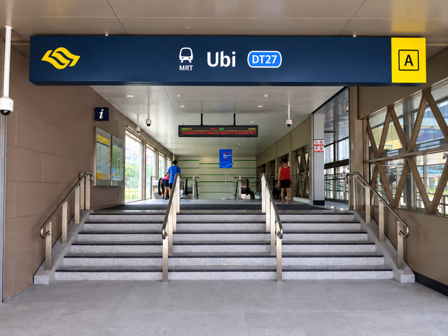 🏡 Ubi Master Room for Rent · Rare 247 sqft Ensuite · 10 Min Walk to Ubi MRT · Utilities Included