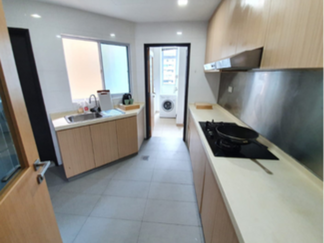Room for rent / TOA PAYOH / Common room / 1pax stay / Available Sept 27