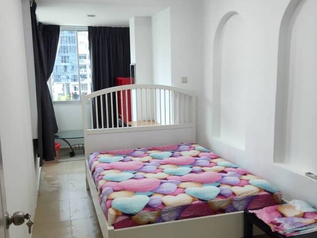 Room for rent / TOA PAYOH / Common room / 1pax stay / Available Sept 27