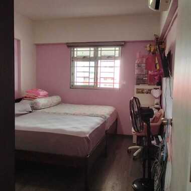 common / utility room for rent