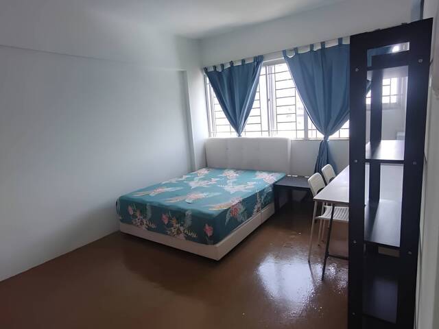 Room for rent / BRADDELL / Common room / 1-2 pax stay / Available Nov 19