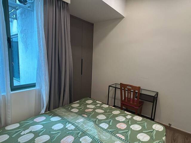 Room for rent / Balestier / Classic Queen room / 1pax stay / Available NOV 29