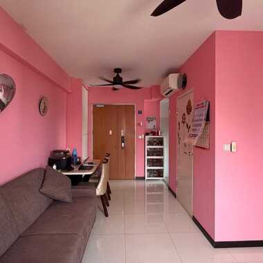 Cooking allowed. Rental whole unit.