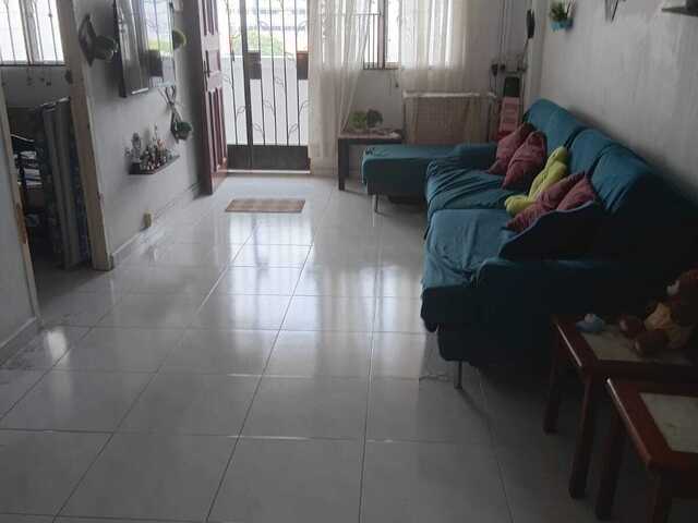 Looking for a tenant takeover / lease replacement for a spacious 4-Room HDB flat