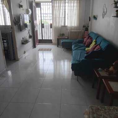 Looking for a tenant takeover / lease replacement for a spacious 4-Room HDB flat