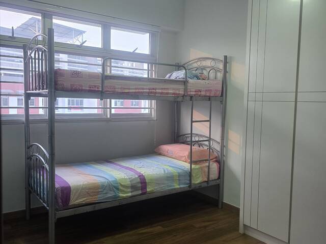 Clean spacious room