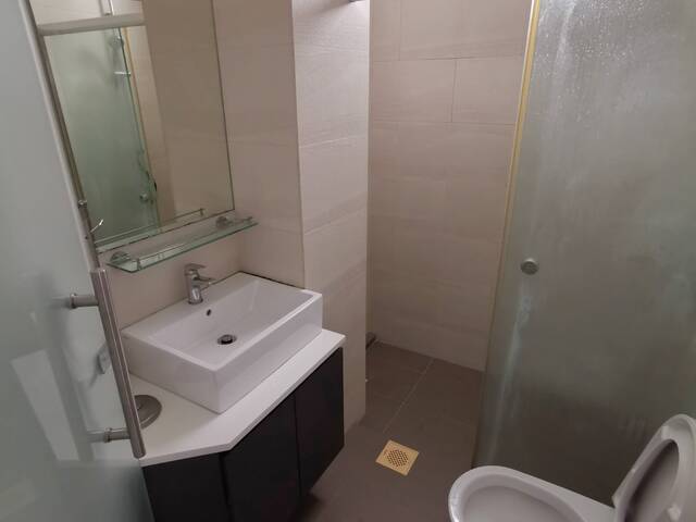 Room for rent / Kembangan MRT / Common room / 1pax stay / Available Immediately