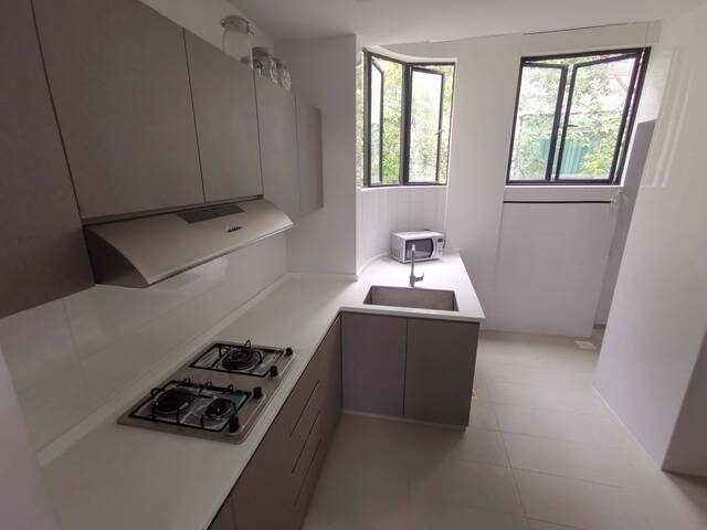 Room for rent / Kembangan MRT / Common room / 1pax stay / Available Immediately
