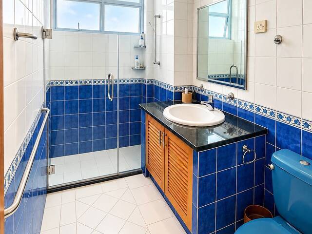 Huge Condo Common room, Beauty World MRT, next to Bukit Timah Plaza