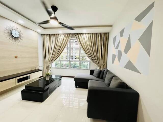 Spacious common room for rent
