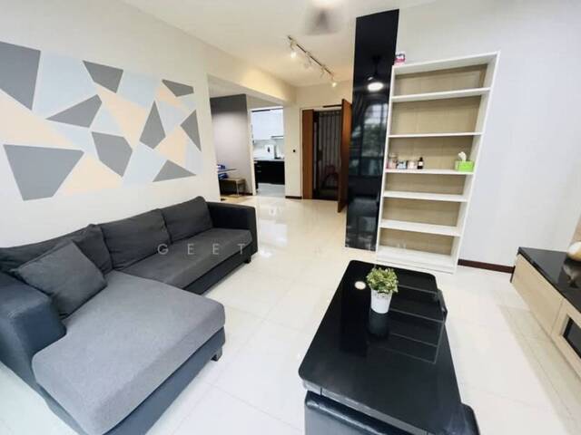Spacious common room for rent