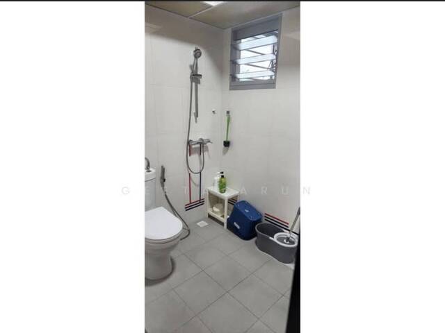 Spacious common room for rent
