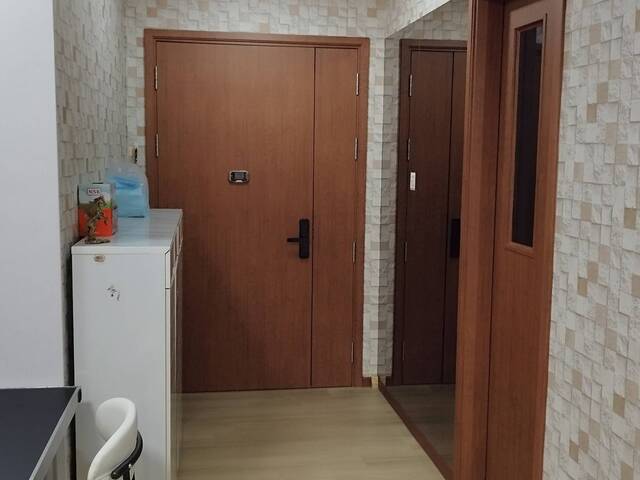 ROOM IN CENTRAL GROVE CONDO FOR RENT
