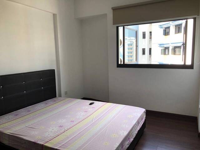 Sengkang Common room for rent