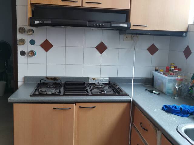 Room for rent / River Valley / Master Room / 1 Pax Stay / Available 15 November