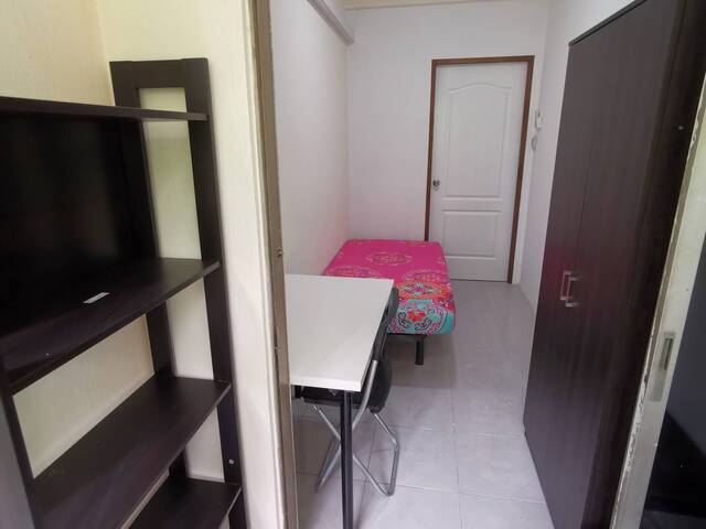 Room for rent / ORCHARD / River valley / Classic room / 1pax stay / Available Immediately