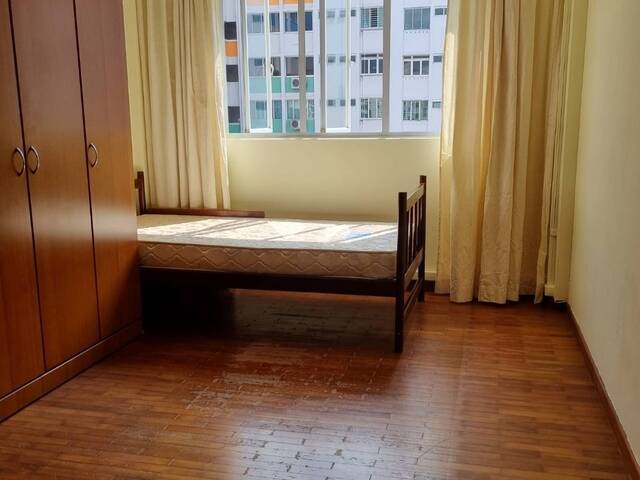 🏠 Common Room for Rent – Khatib