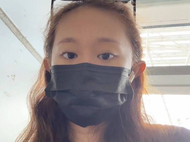 Moon Moon is looking for a room in Jurong East