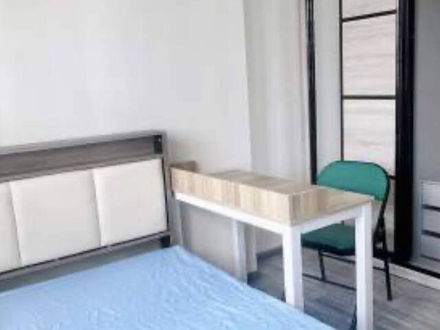Near Phoenix LRT! Common room at 161c jalan teck whye for rent! Aircon wifi!