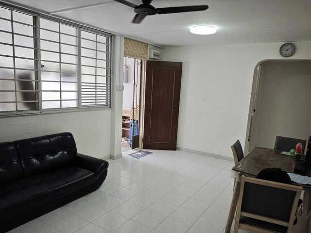Common room for 1 pax male at Yishun