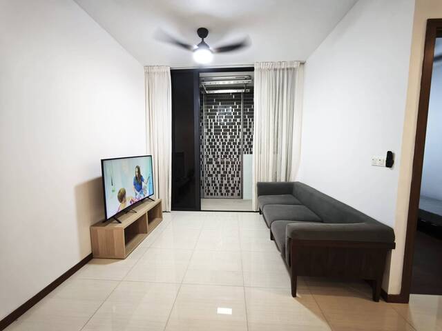 2-Bedroom Condo @ Singa Hills @ Bedok Reservoir! NO AGENT FEES!