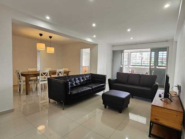 5-Room Flat @ Tampines Ave 9 BLK 491A! NO AGENT FEES!