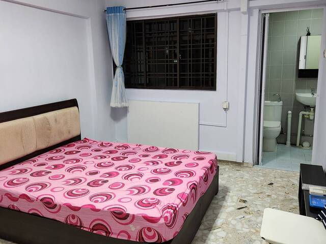 RARE 4room Type A, 239 Hougang Street 22 Whole Unit For Rent