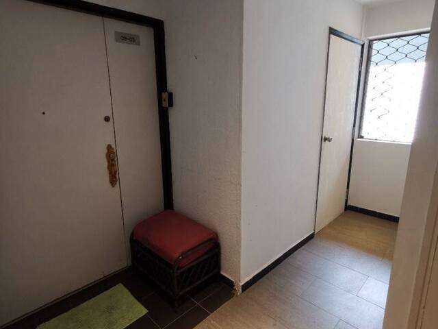 Room for rent / ORCHARD / Common room / 1pax stay / Available 4 Oct