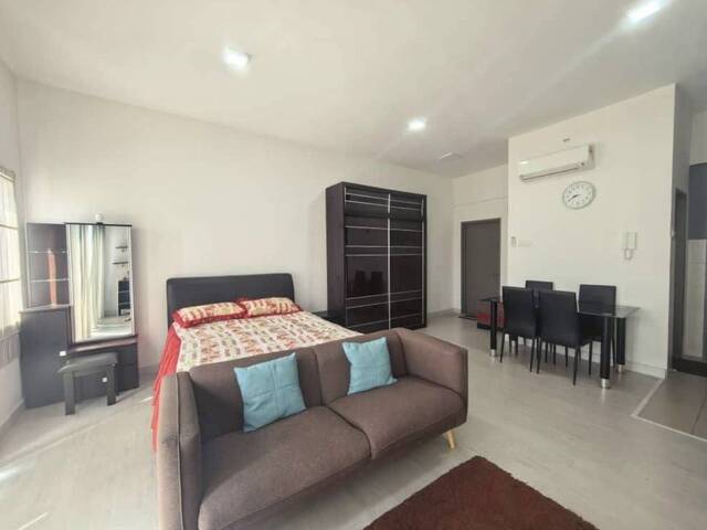 COZY STUDIO UNIT FOR RENT AT THE FLORAVALE