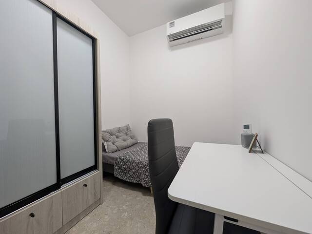 Newly renovated common bedroom for Rent in Hougang
