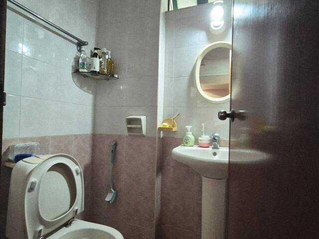 Room for single in the condominium @ 109 Tampines Road Fortune Park