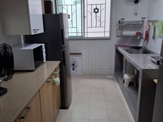 Private Room Rental At Tampines ( near Airport ) - no agent fee