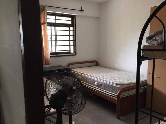 找搭房男生 (share room-male only)
