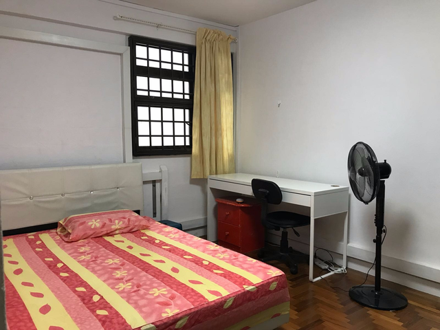 Central Location - 15 Min to Orchard - Immediate