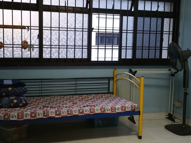 Common room @ Admiralty MRT for rent immediately