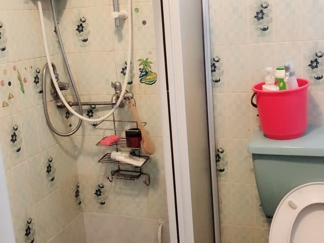 A single room for rent