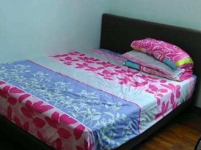 Condo room near Woodlands mrt