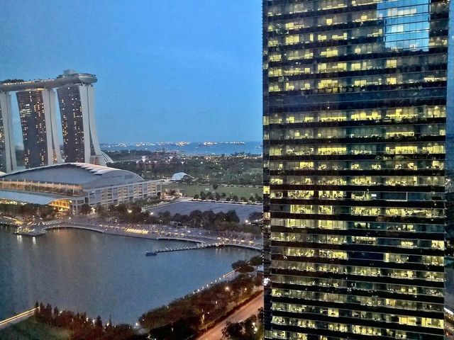 Big En-suite Master Room @ CBD Location