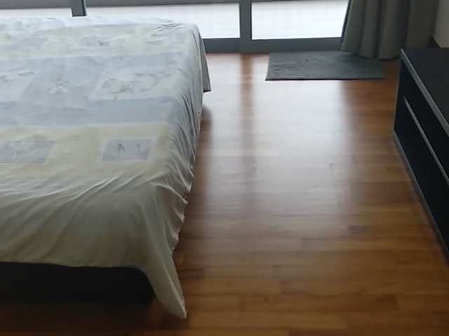 Dual Key studio room lease transfer