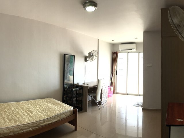 2 rooms with private bathroom (Female Environment)