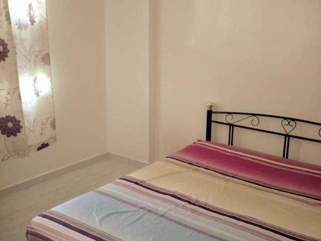 Twin Sharing OR Single