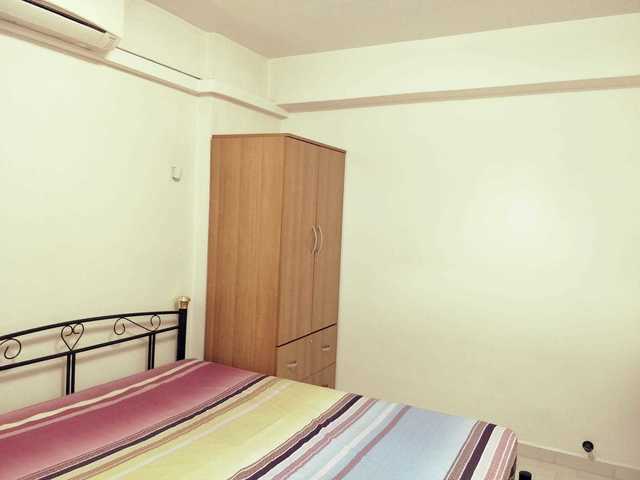 Twin Sharing OR Single