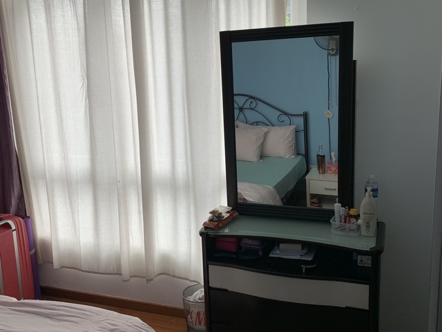 Room for rent 7 minutes walk from boon keng mrt