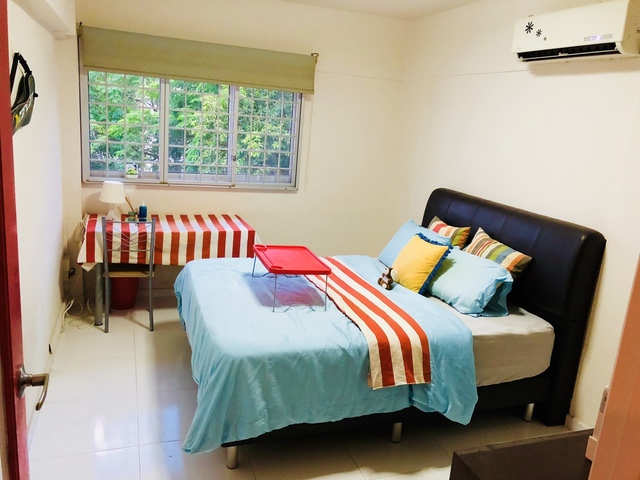 NOW: Room/Whole Apartment