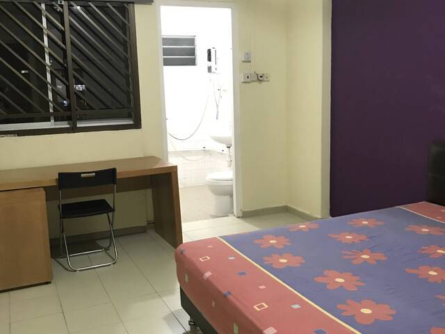 NO AGENT- Yishun Master bedroom for rent (immediate)