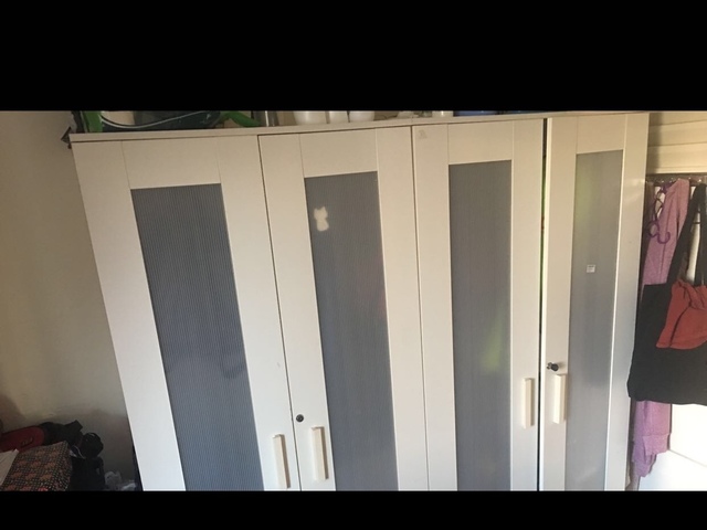 Need one female for rent Near Chinatown MRT