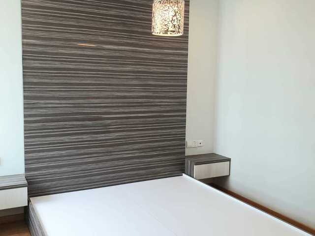 Tanah Merah MRT - Furnish Master Room for Rent .